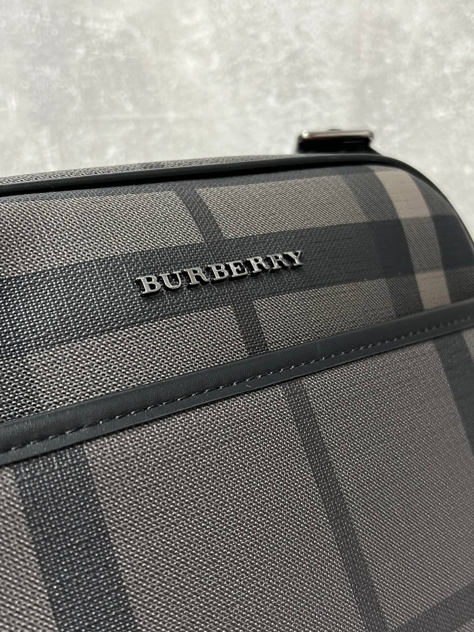 Сумка Burberry